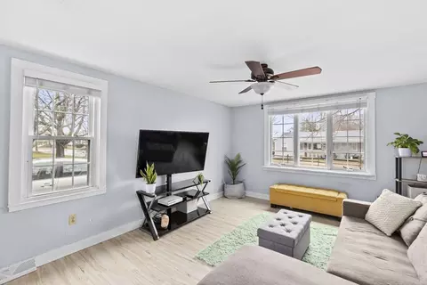117 Onset Ave # -B, Wareham, MA 02532 photo 4