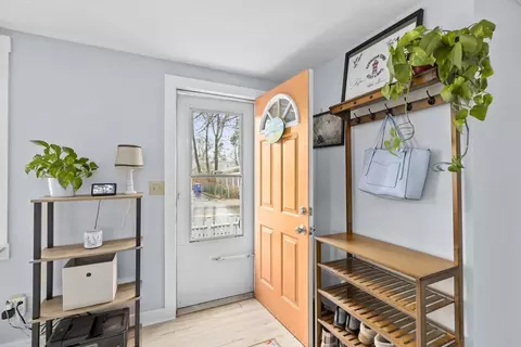 117 Onset Ave # -B, Wareham, MA 02532
