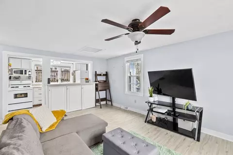 117 Onset Ave # -B, Wareham, MA 02532 photo 5