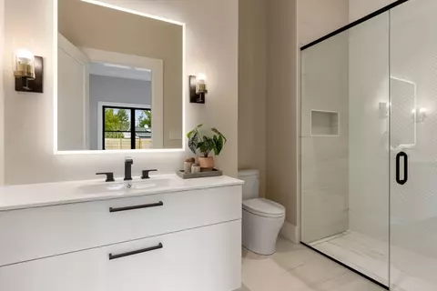 Bath - 211 Stratford Rd, Needham, MA 02492 photo 5 of 5