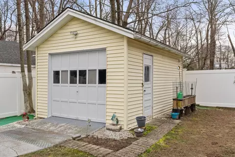 Exterior - 70 Constance Rd, Boston, MA 02132 photo 4 of 4