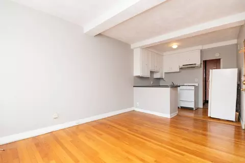 84 W Cedar St #5, Boston, MA 02114