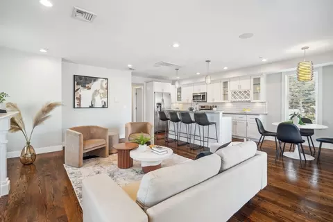 23 Downer Ave #3, Dorchester, MA 02125