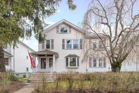 236 Arlington St #236, Watertown, MA 02472