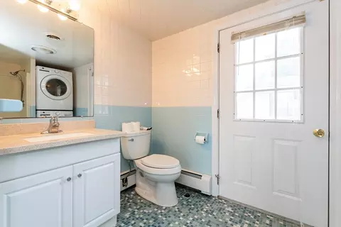 Bath - 25 Ruthellen Rd, Framingham, MA 01701 photo 1 of 2