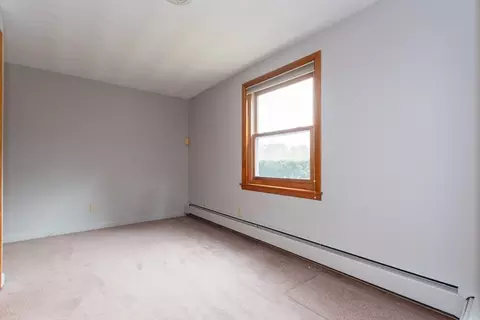 Bedroom - 25 Ruthellen Rd, Framingham, MA 01701 photo 3 of 5