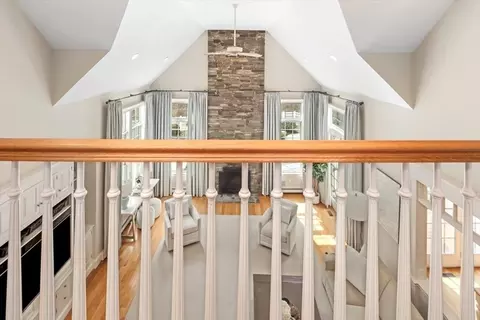 Entry Way - 26 Old Barn Rd, Hanover, MA 02339 photo 4 of 4