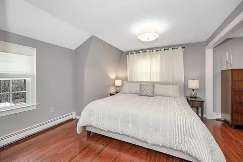 Bedroom - 29 Riverside Dr, Reading, MA 01867 photo 2 of 6