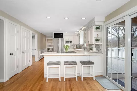Kitchen - 29 Riverside Dr, Reading, MA 01867 photo 1 of 3