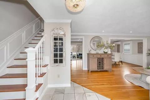 Entry Way - 29 Riverside Dr, Reading, MA 01867 photo 1 of 1