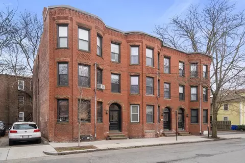 116 Brook St, Brookline, MA 02445