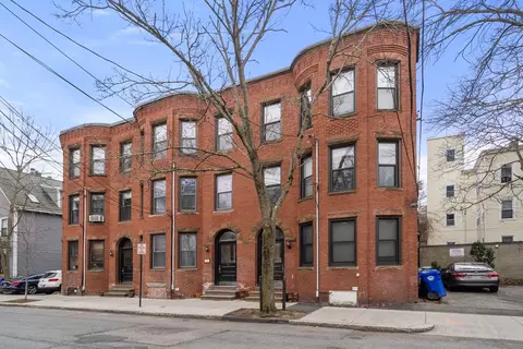Exterior - 116 Brook St, Brookline, MA 02445 photo 7 of 9