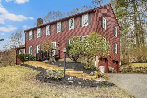 396 Whitney St, Northborough, MA 01532
