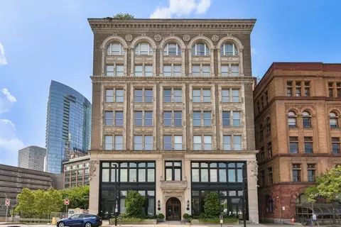 221 Columbus Ave #603, Boston, MA 02116