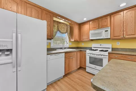 Kitchen - 69 Goshen Rd, Dedham, MA 02026 photo 3 of 3