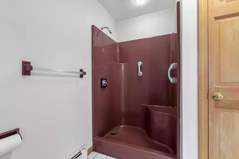 Bath - 1 Eagle Dr, North Reading, MA 01864 photo 3 of 3