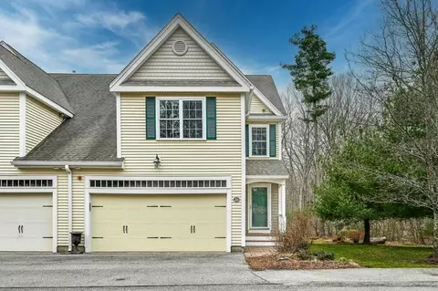 26 Trevor Ln #26, Hopkinton, MA 01748