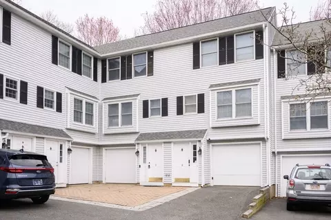 9 Fallon Ct #9, Quincy, MA 02169