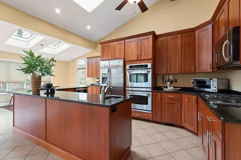 Kitchen - 100 Grand St, Reading, MA 01867 photo 6 of 6