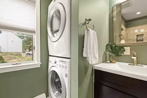 Other - 100 Grand St, Reading, MA 01867 photo 1 of 7