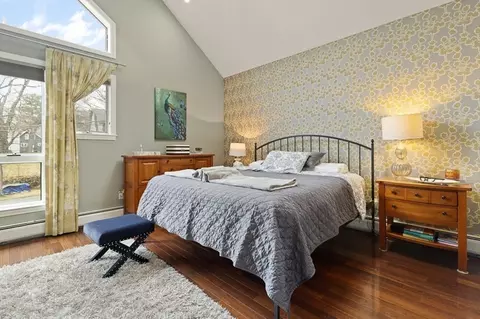 Bedroom - 100 Grand St, Reading, MA 01867 photo 2 of 3