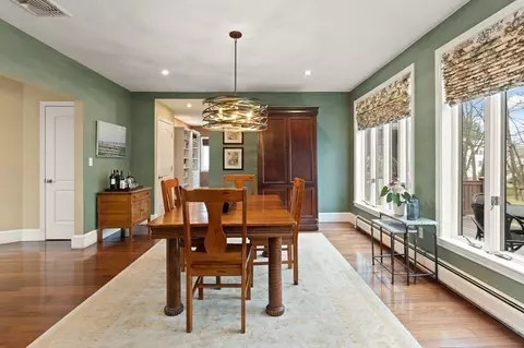 Dining - 100 Grand St, Reading, MA 01867 photo 3 of 5