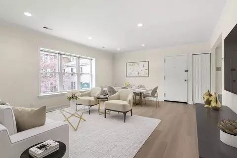 164 Newton St #4, Boston, MA 02135
