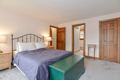 Bedroom - 4 Crestview Dr, Uxbridge, MA 01569 photo 3 of 6