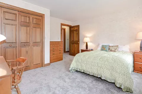 Bedroom - 4 Crestview Dr, Uxbridge, MA 01569 photo 4 of 6