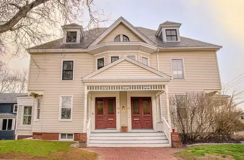 79 Market #4, Amesbury, MA 01913