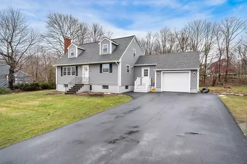26 Skyline Dr, Billerica, MA 01821