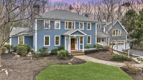 55 Presidential Dr, Southborough, MA 01772