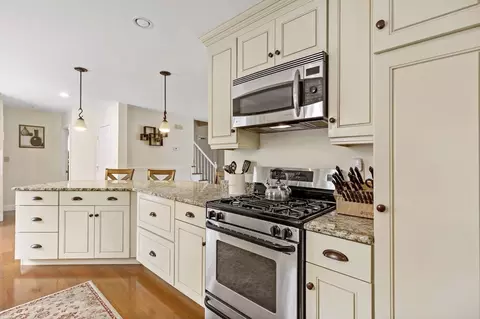 Kitchen - 31 Winston Ave, Bourne, MA 02532 photo 2 of 5