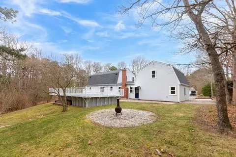 Exterior - 31 Winston Ave, Bourne, MA 02532 photo 10 of 10