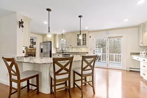 Kitchen - 31 Winston Ave, Bourne, MA 02532 photo 4 of 5