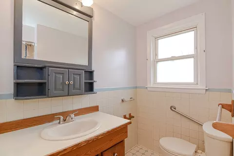 Bath - 21 S Gate St, Dedham, MA 02026 photo 2 of 2