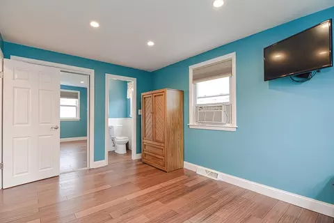 Bedroom - 21 S Gate St, Dedham, MA 02026 photo 2 of 4