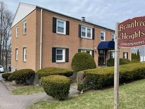 145 Commercial St #4, Braintree, MA 02184