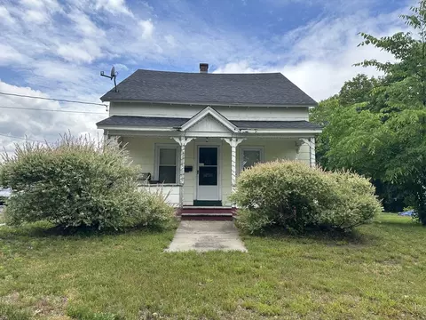 83 Wisdom Way, Greenfield, MA 01301