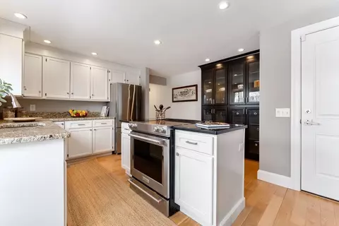 Kitchen - 25 Crest Rd, Framingham, MA 01702 photo 6 of 6