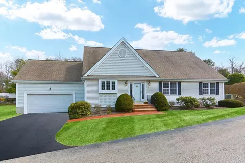9 Turtle Brook Way, Medfield, MA 02052