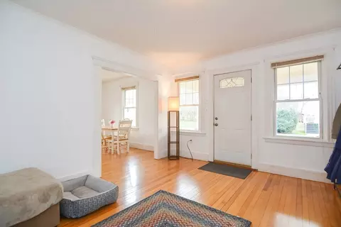 Entry Way - 47 1st St, Webster, MA 01570 photo 1 of 2