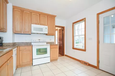 Kitchen - 47 1st St, Webster, MA 01570 photo 3 of 5