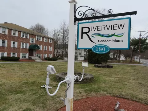 180 Tyngsboro Rd #56D, Chelmsford, MA 01863