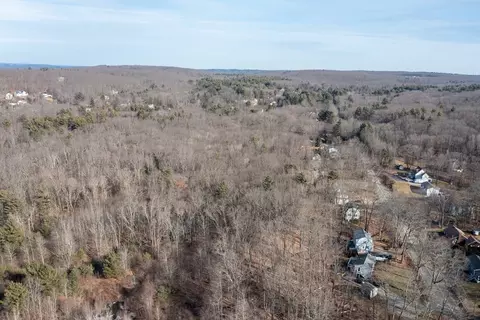 123 Sutton Rd, Webster, MA 01570 photo 2