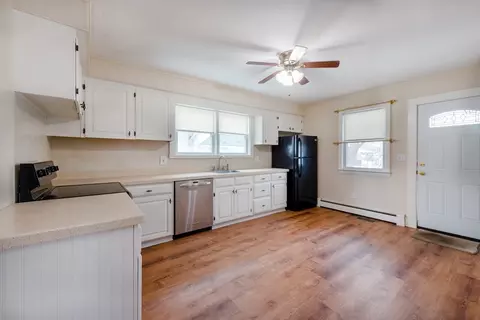 118 Danforth St #2, Framingham, MA 01701 photo 3