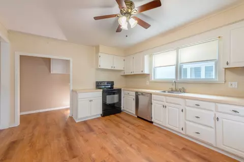 118 Danforth St #2, Framingham, MA 01701 photo 4