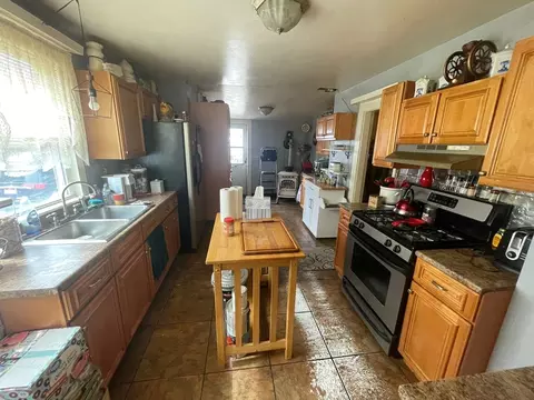 Kitchen - 32 Eagle St, Ware, MA 01082 photo 2 of 2