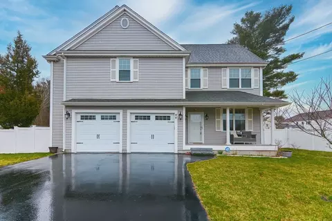 94 Gold St, Randolph, MA 02368