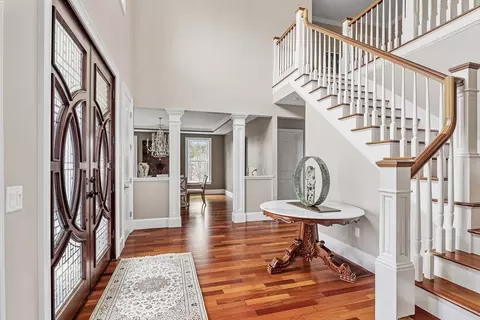 365 East St, Hingham, MA 02043 photo 3
